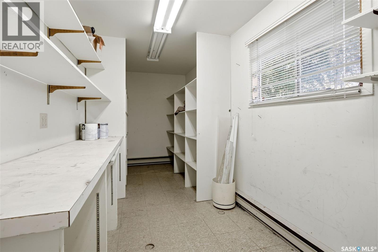 3361 Wascana STREET - Image 44