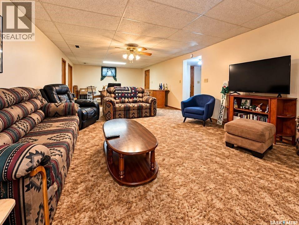 302 Cowie CRESCENT, Swift Current — photo 11