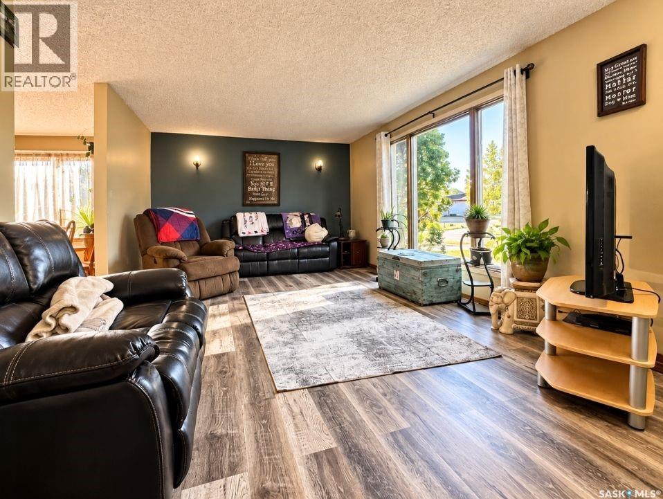 302 Cowie CRESCENT, Swift Current — photo 13