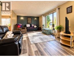 302 Cowie Crescent, Swift Current, SK S9H4W7 Photo 13