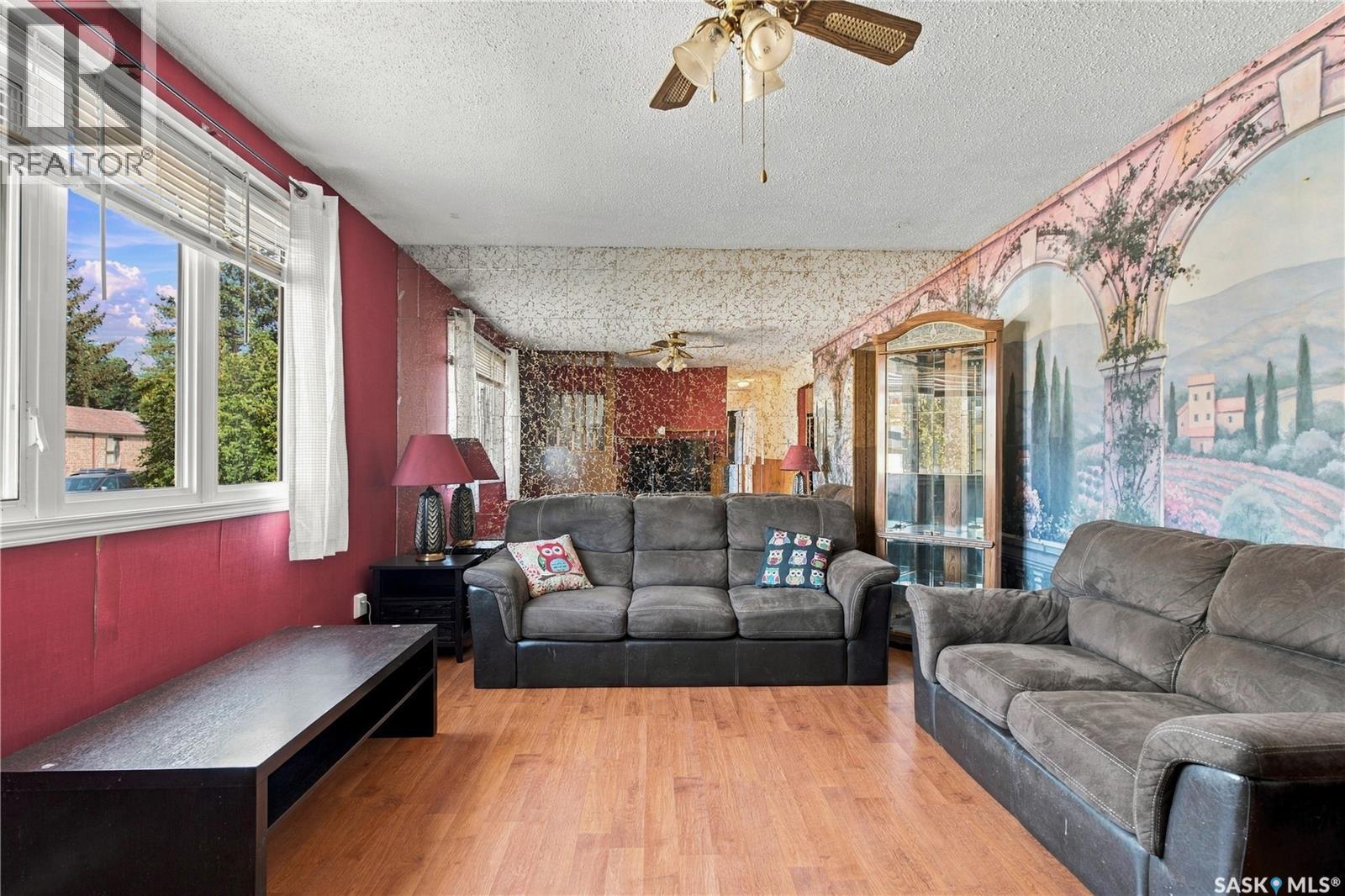 98 Ramsay COURT, Saskatoon — photo 4