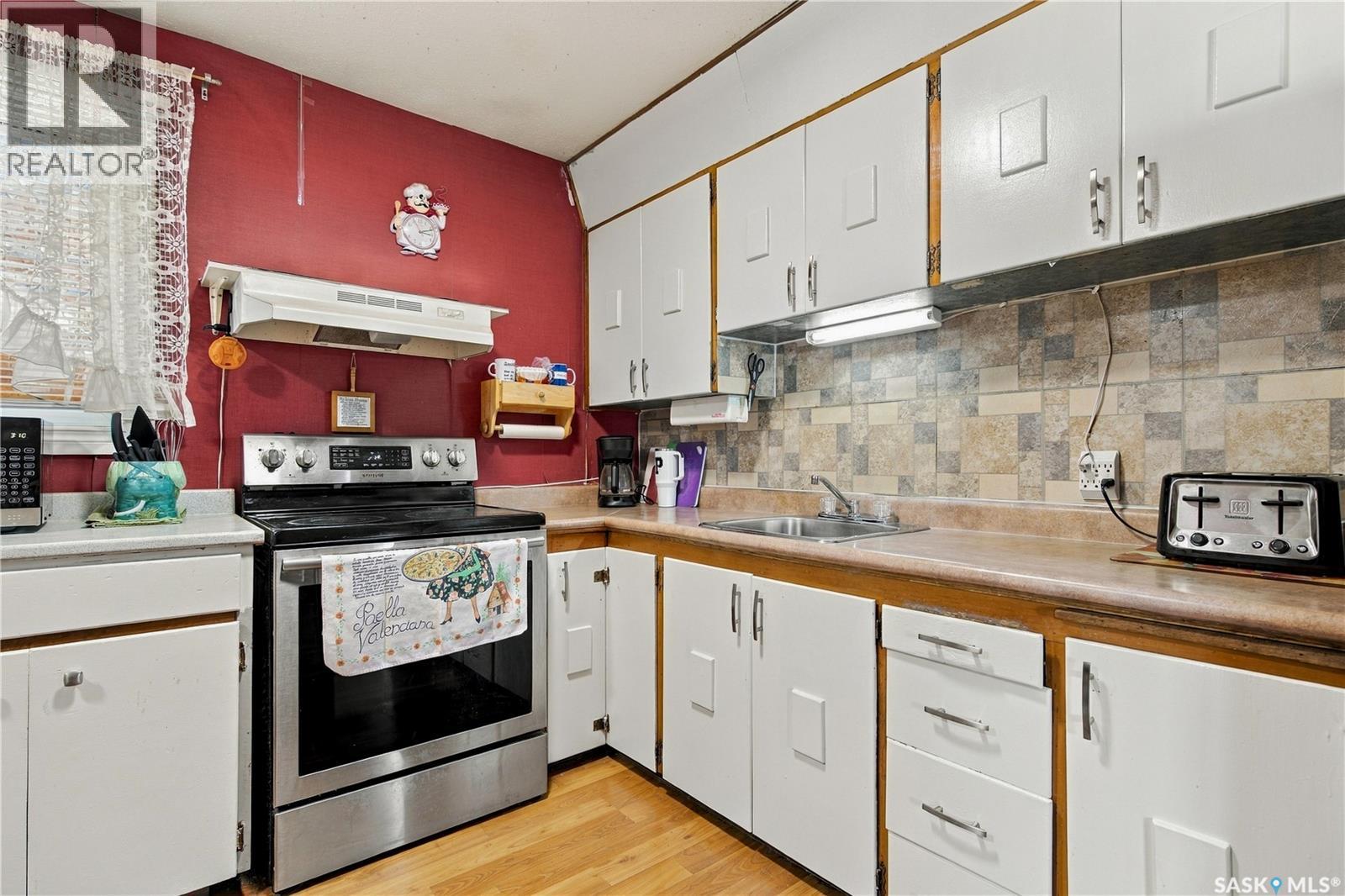 98 Ramsay COURT, Saskatoon — photo 8