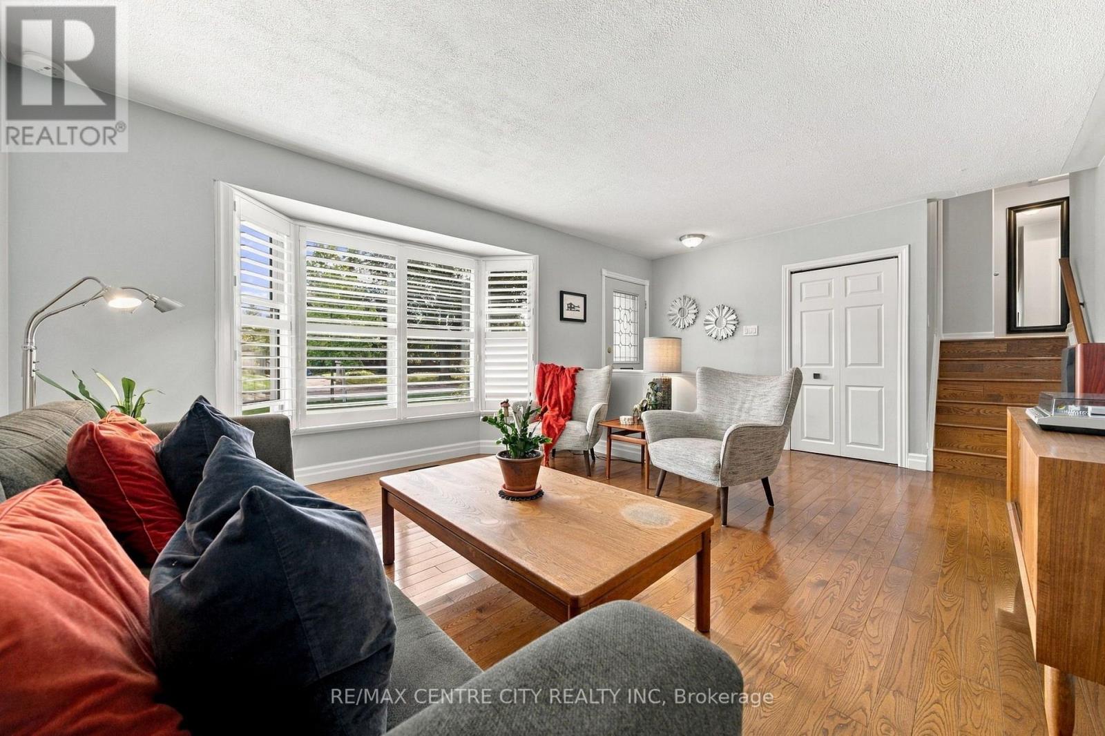 96 TWEED CRESCENT - Image 10