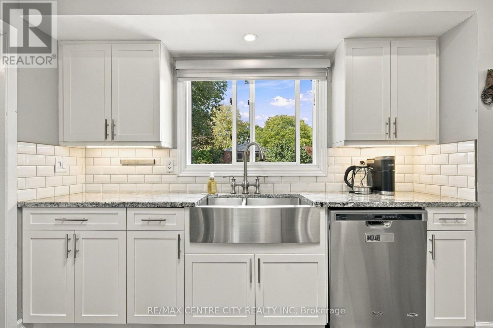 96 TWEED CRESCENT - Image 13