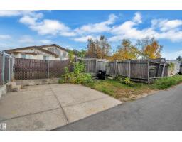 2114 38 St Nw, Edmonton, AB T6L4C3 Photo 24