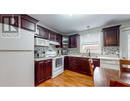 123 Edison Place thumbnail 3