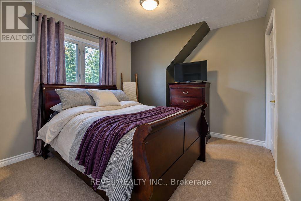 110 MCDOUGALL STREET - Image 24