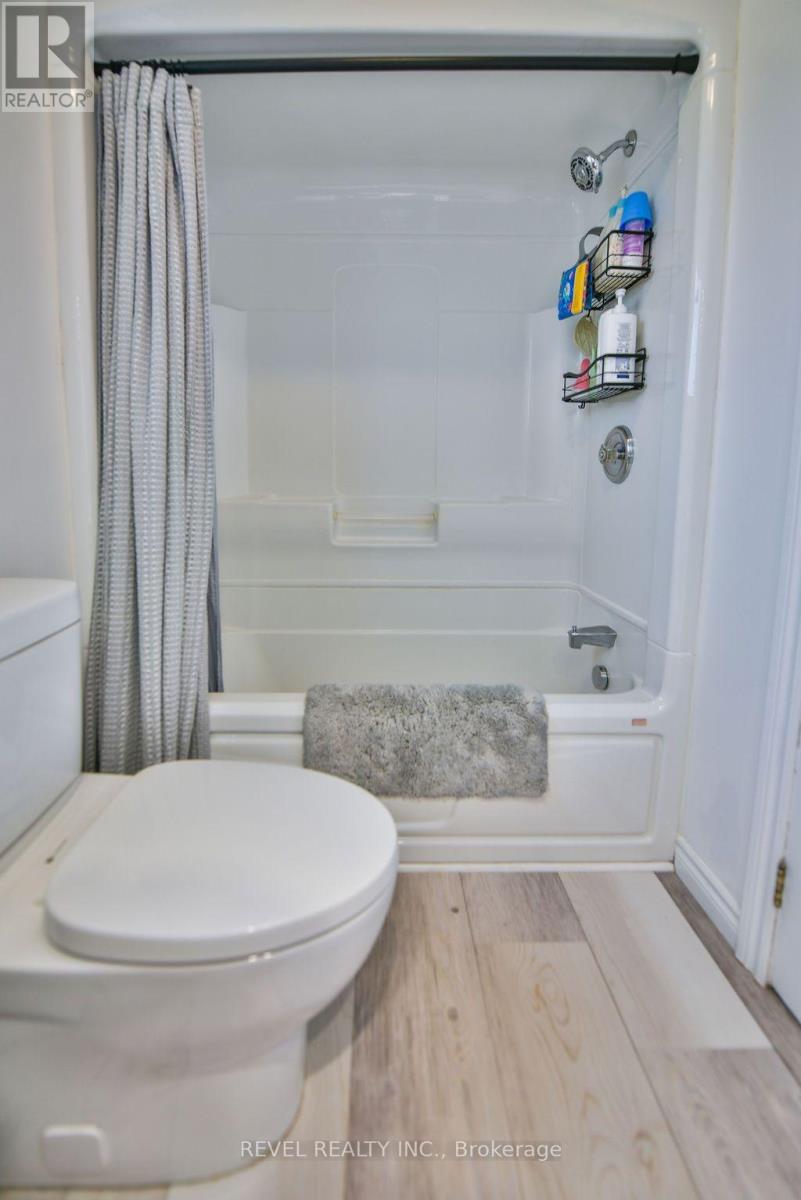 110 MCDOUGALL STREET - 30