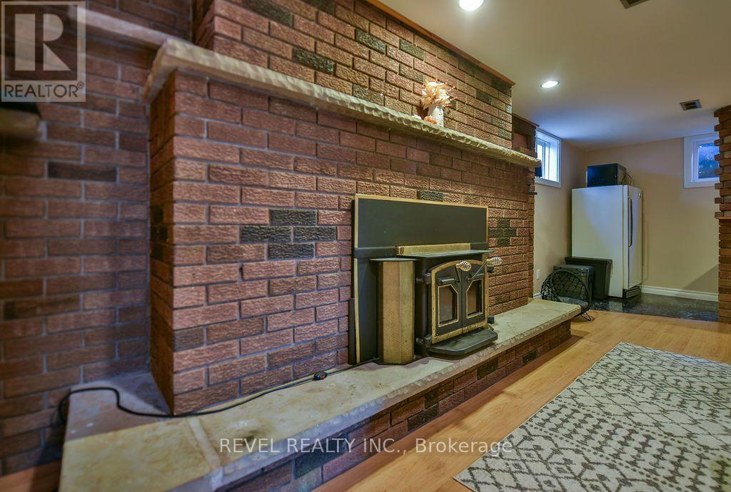 110 MCDOUGALL STREET - 34