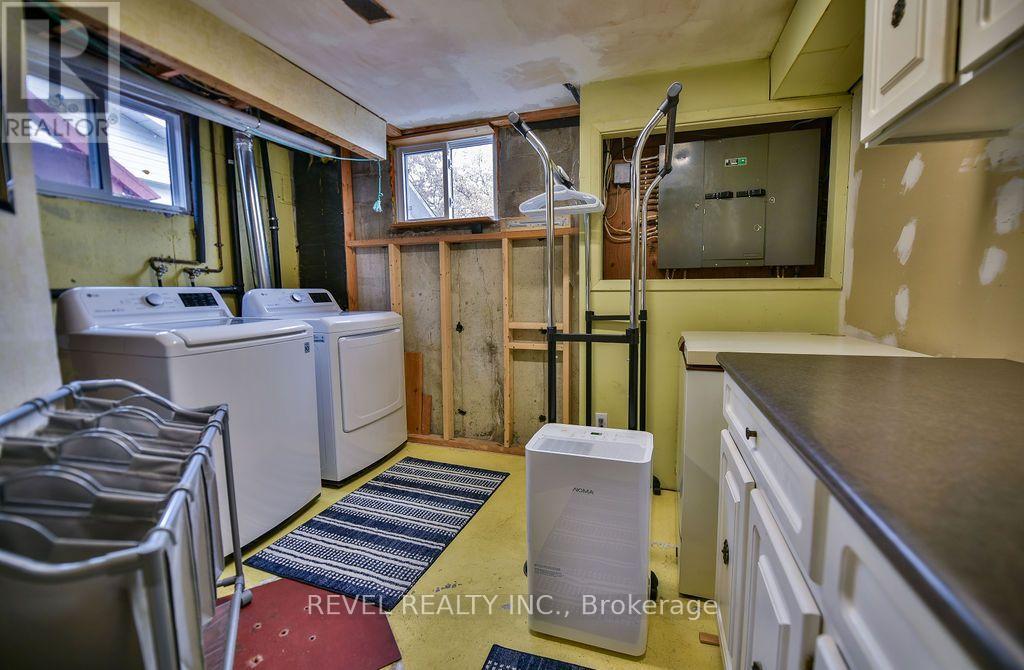 110 MCDOUGALL STREET - 40