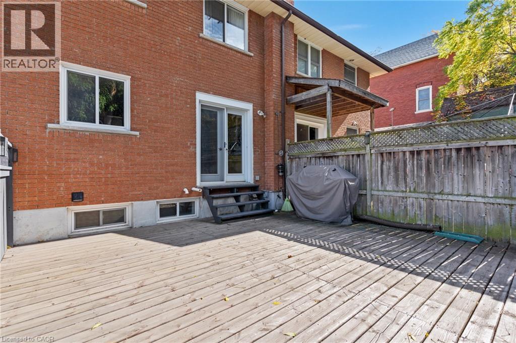 1708 FRANKLIN Boulevard - Image 32