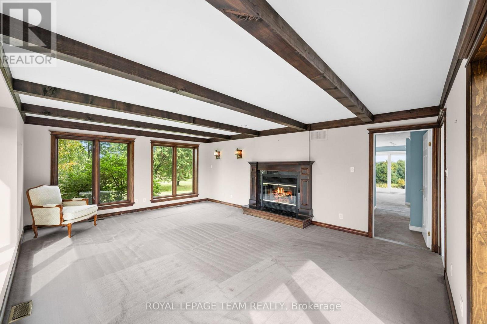 285 PINHEY POINT ROAD - Image 14