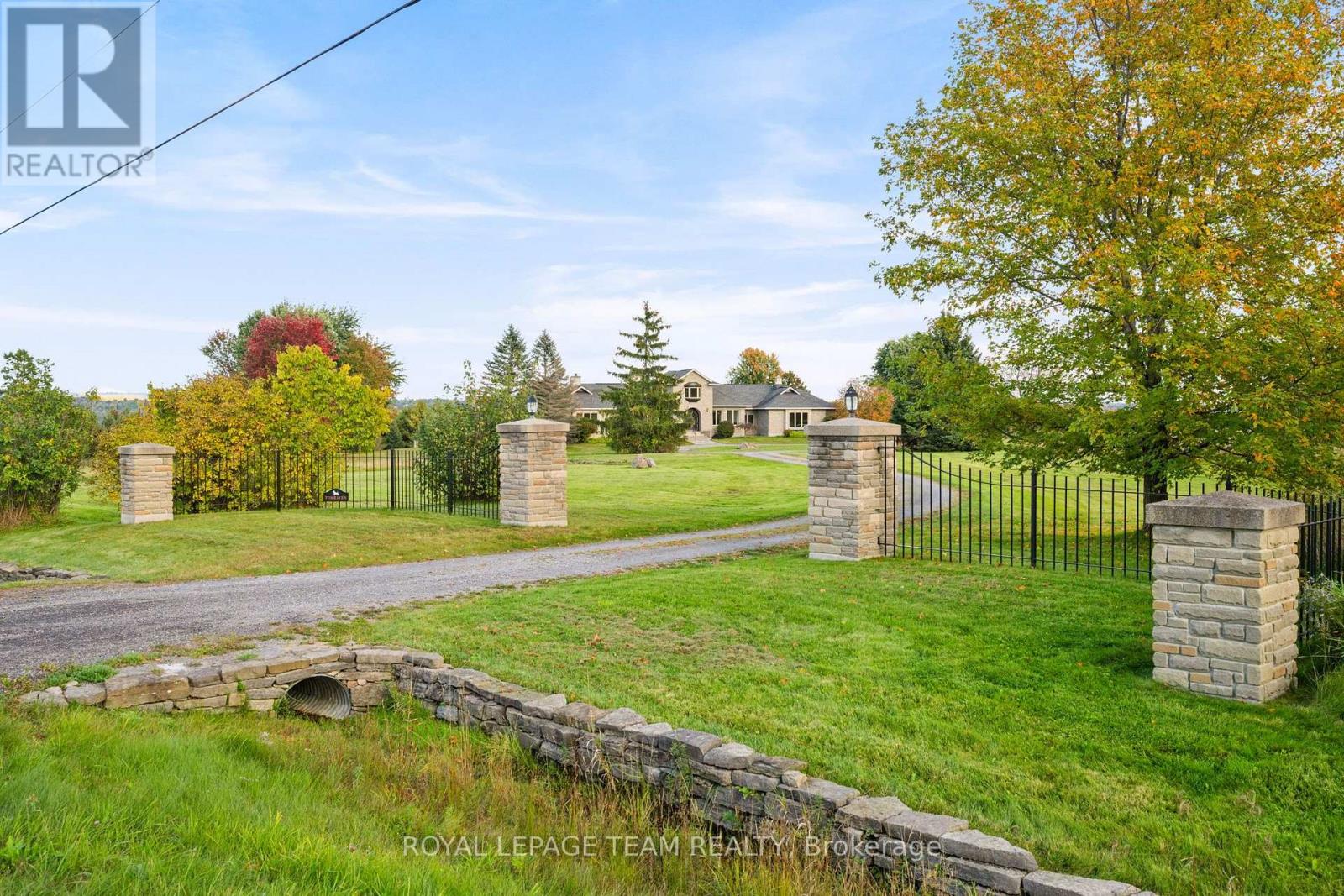 285 PINHEY POINT ROAD - 4