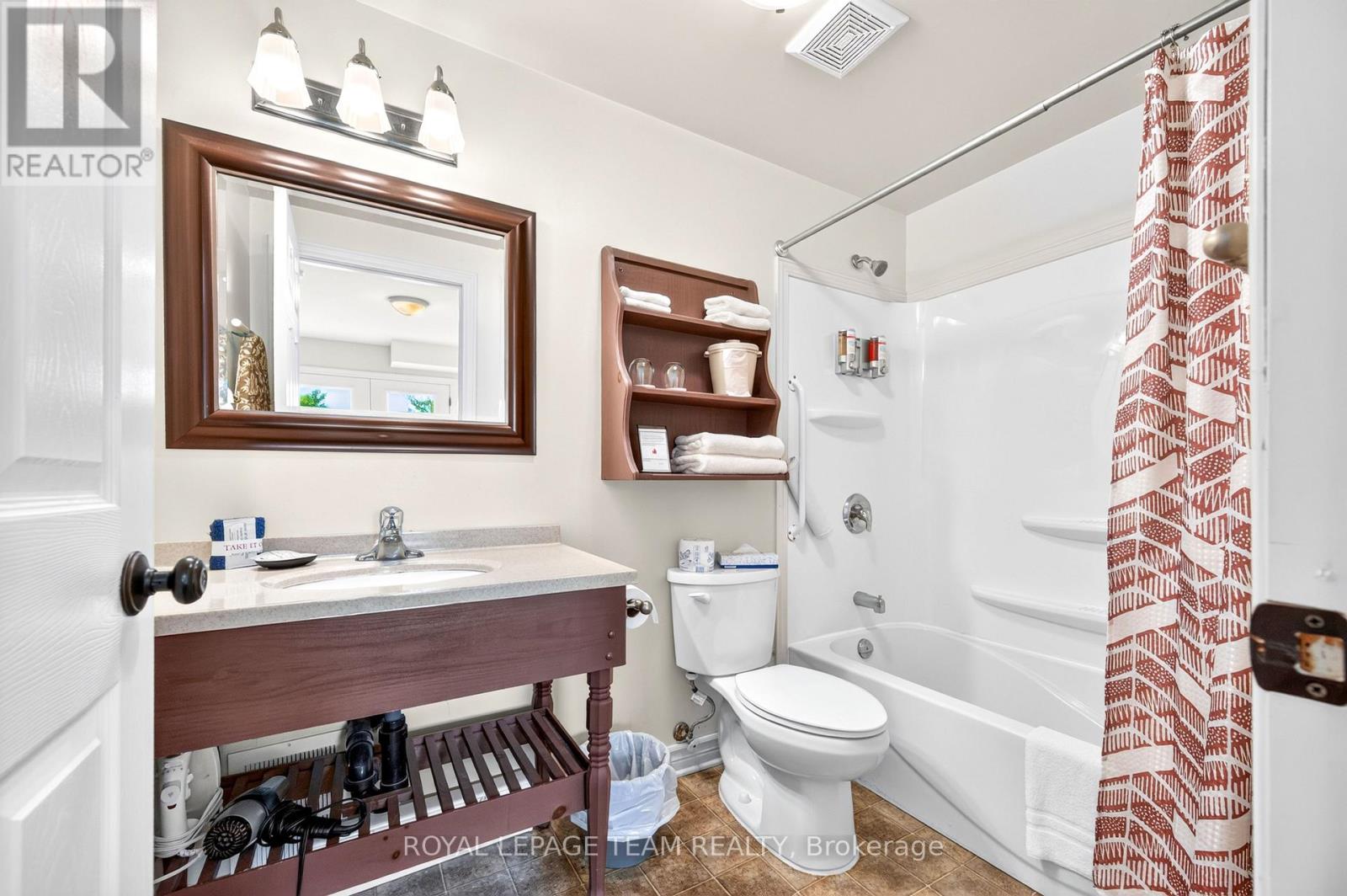 2506 ROLLIN ROAD - 7
