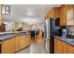 23 North Harrow Drive, Ottawa, ON K2J4V7 Photo 11