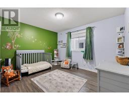 23 North Harrow Drive, Ottawa, ON K2J4V7 Photo 17