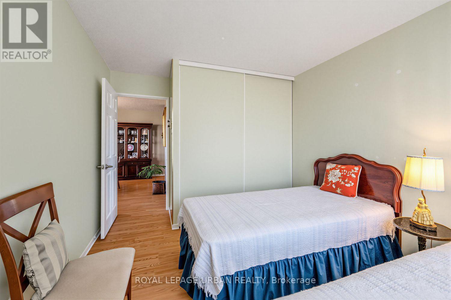 #1106 195 WYNFORD DRIVE - 22