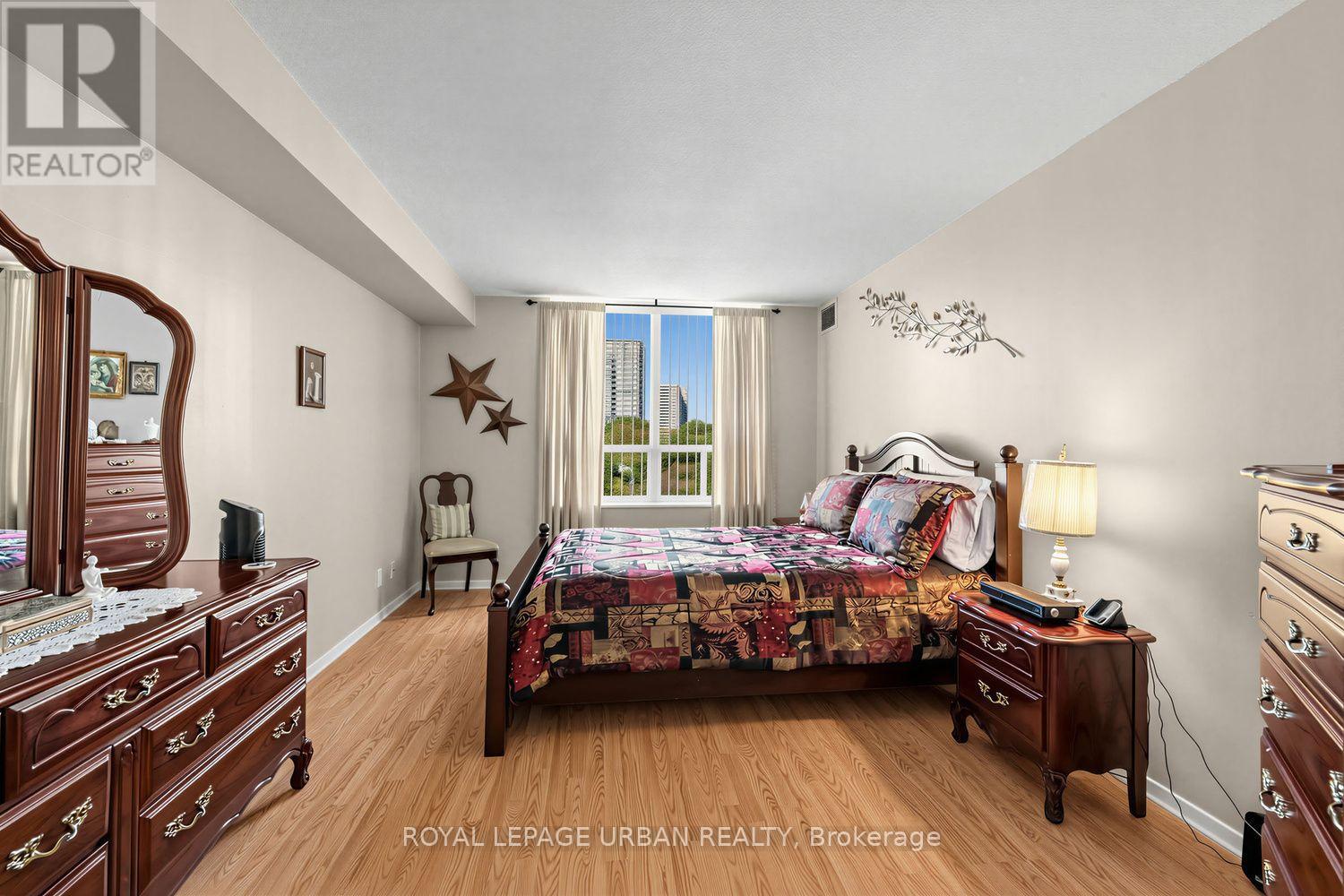 #1106 195 WYNFORD DRIVE - 23
