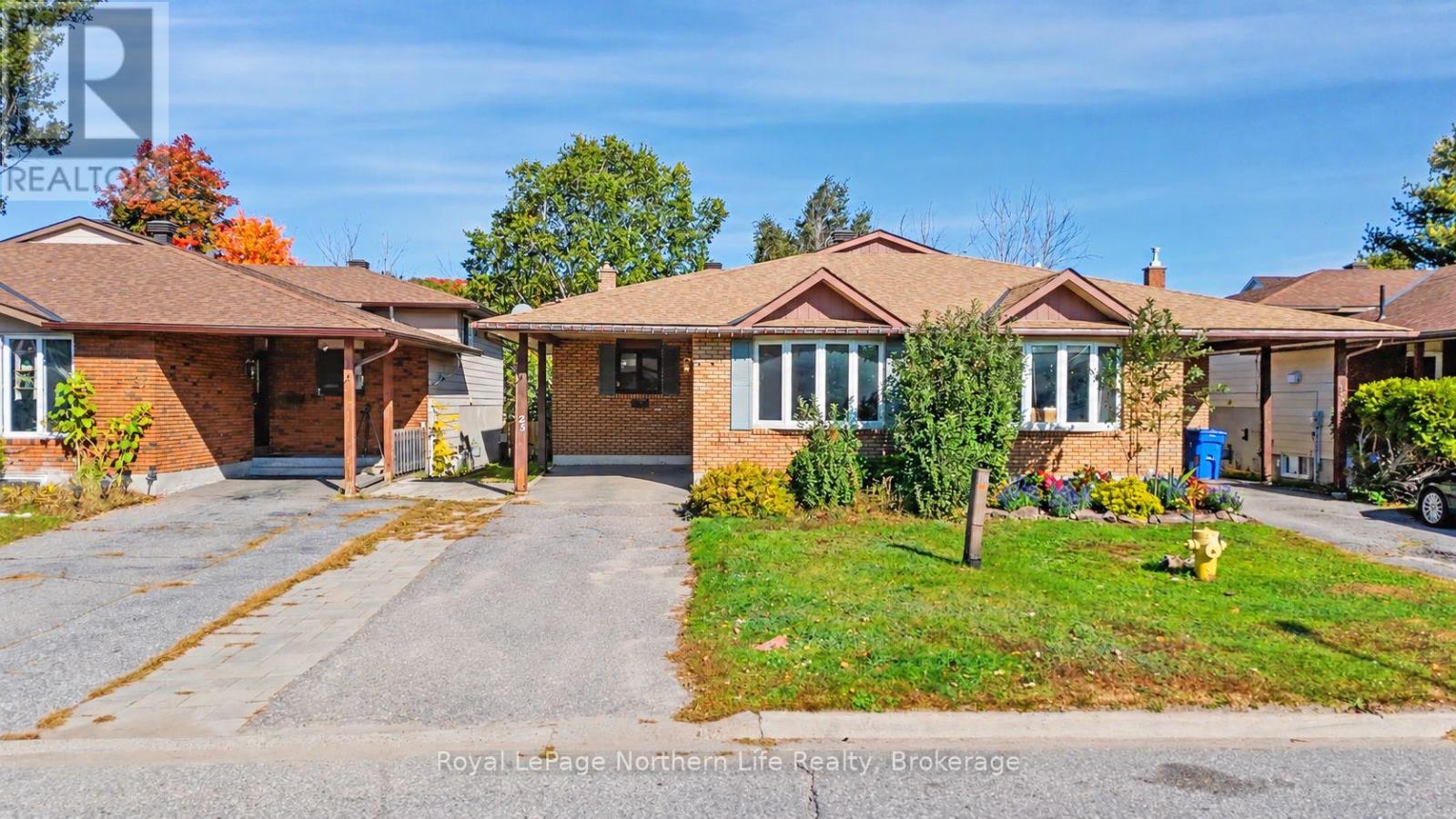 25 OAKDALE ROAD - 1