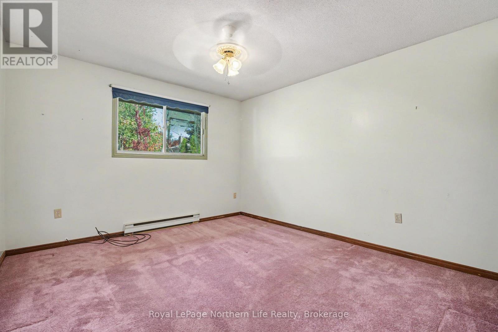 25 OAKDALE ROAD - Image 17