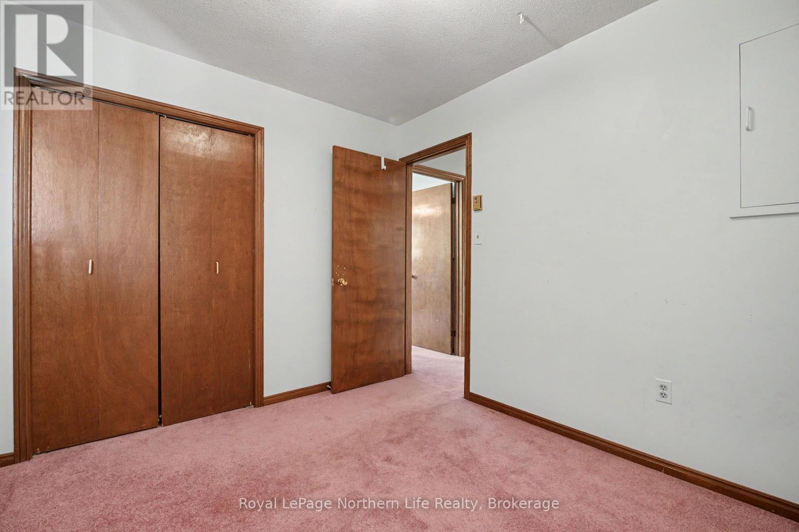 25 OAKDALE ROAD - Image 22
