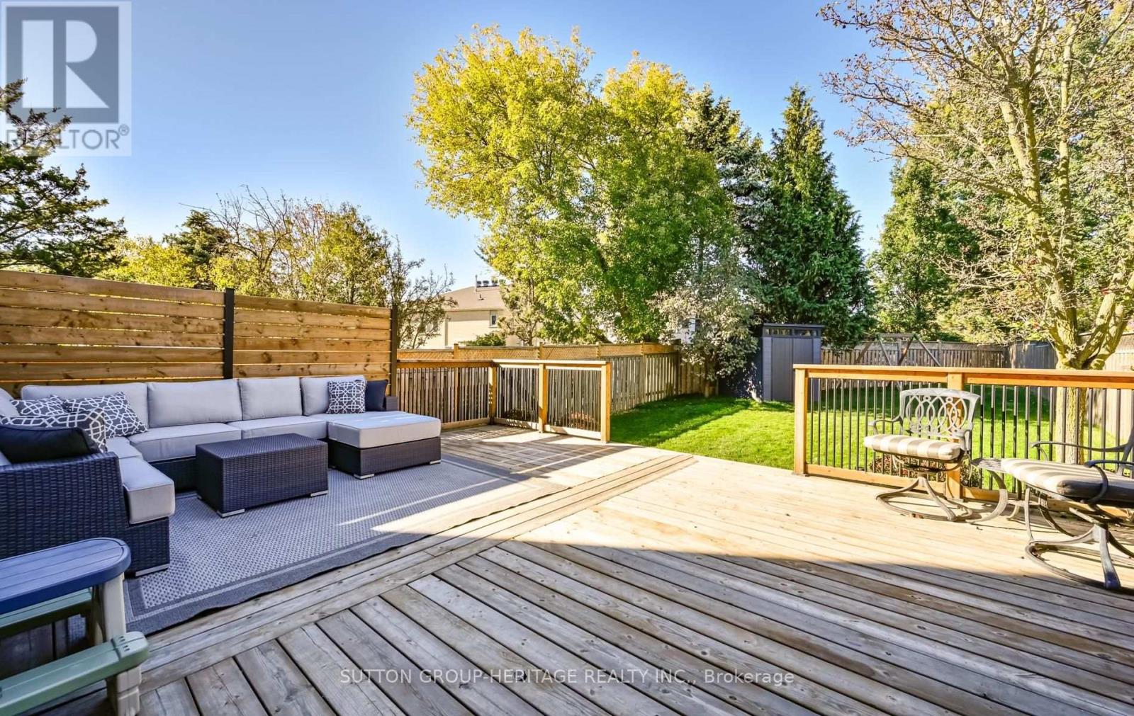 664 ERAMOSA CRESCENT - Image 34