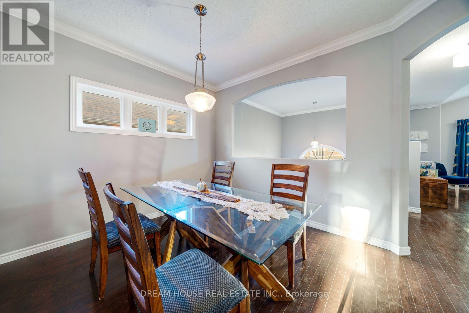 186 FENNING DRIVE - 10