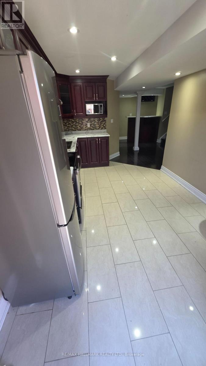 325 Porte Road, Ajax, ON photo 7