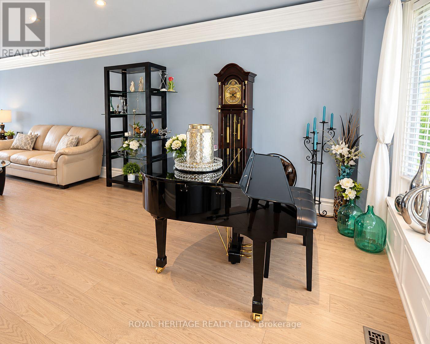 1221 Fieldstone Circle, Pickering, ON photo 8