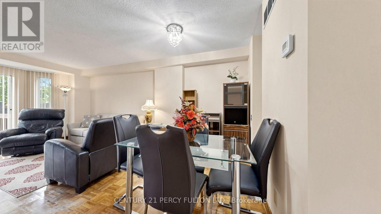 TH26- 2472 Eglinton Avenue East, Toronto, ON photo 10