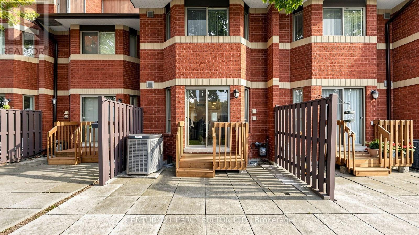 TH26- 2472 Eglinton Avenue East, Toronto, ON photo 35