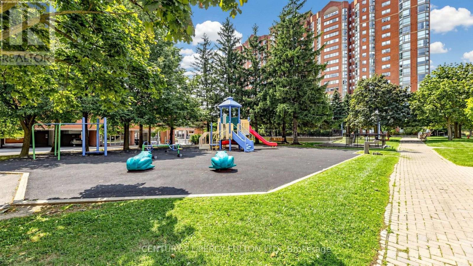 TH26- 2472 Eglinton Avenue East, Toronto, ON photo 47
