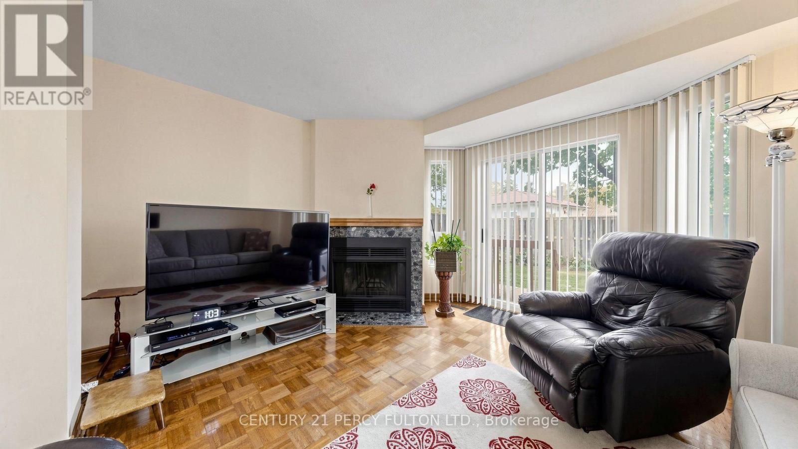 TH26- 2472 Eglinton Avenue East, Toronto, ON photo 5