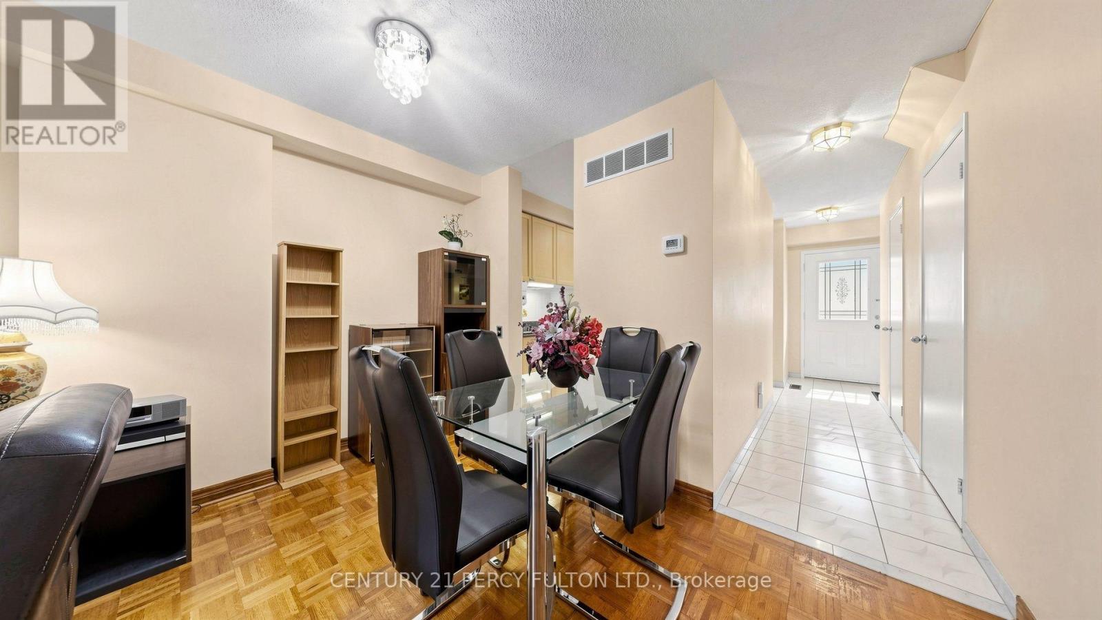 TH26- 2472 Eglinton Avenue East, Toronto, ON photo 9