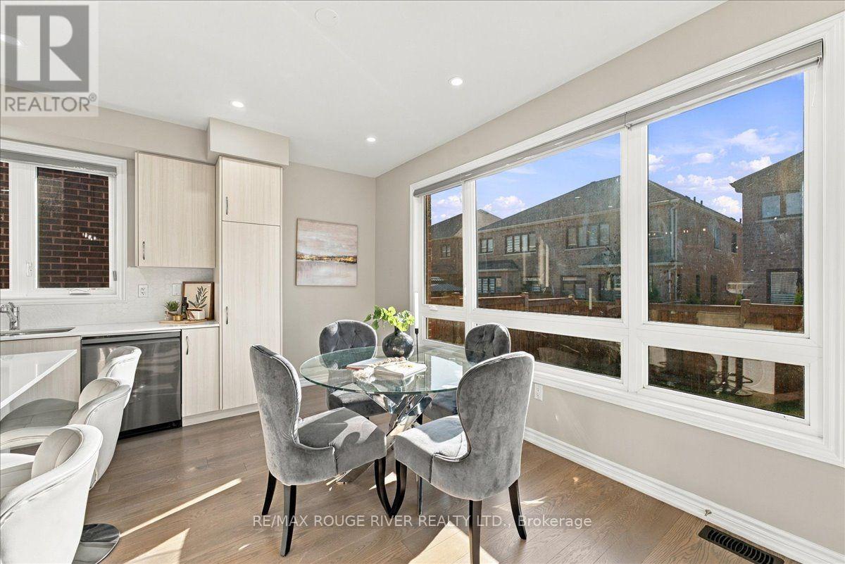 520 CORONATION ROAD - 15