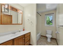 290 Warrington Road, Clearview, ON L0M1S0 Photo 27