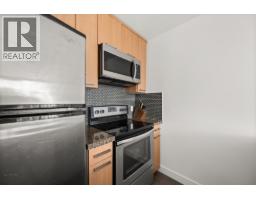 406 3255 Smith Avenue, Burnaby, BC V5G2S9 Photo 10