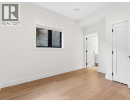 1 878 E 37th Avenue, Vancouver, BC V5W1G2 Photo 15