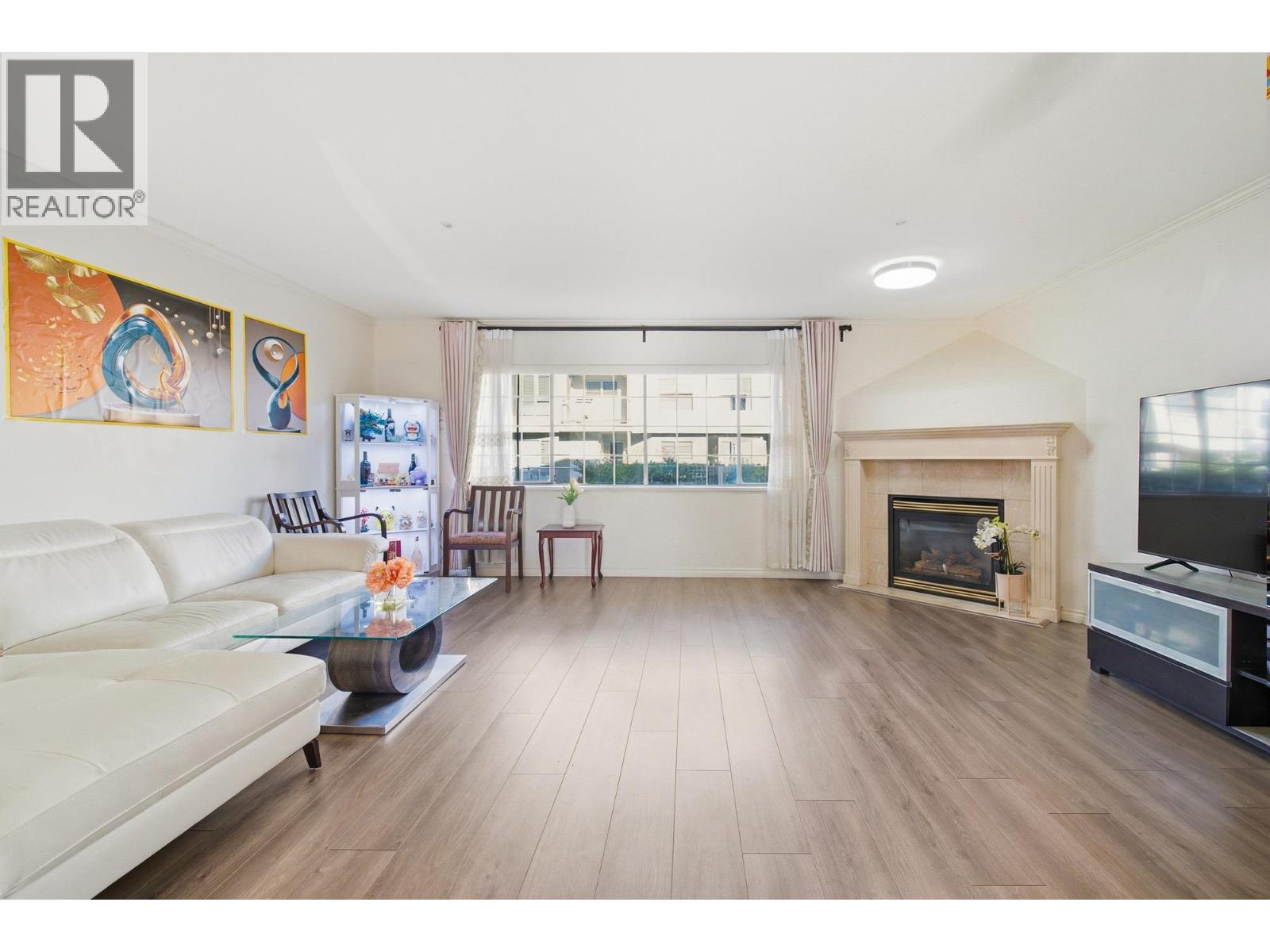 21 8591 BLUNDELL ROAD, Richmond - Image 1