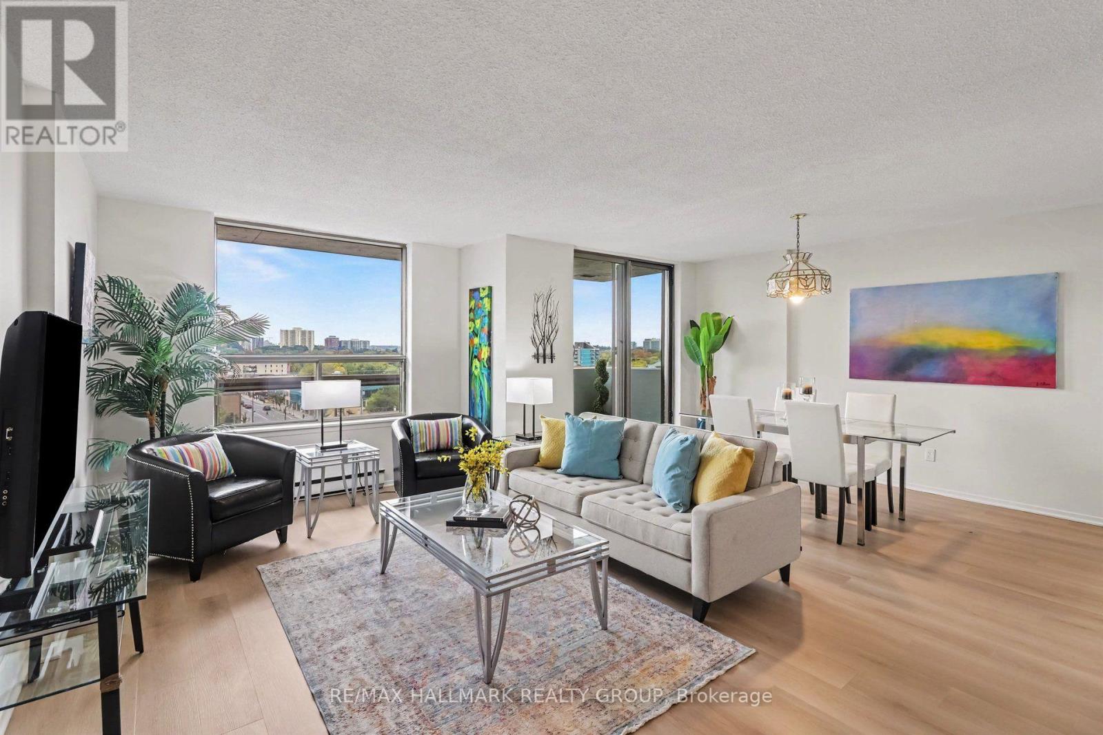 #902 200 LAFONTAINE AVENUE - 1