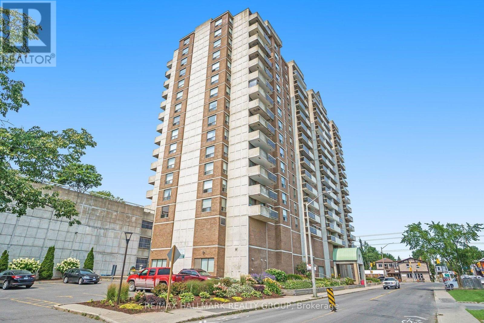 #902 200 LAFONTAINE AVENUE - 2