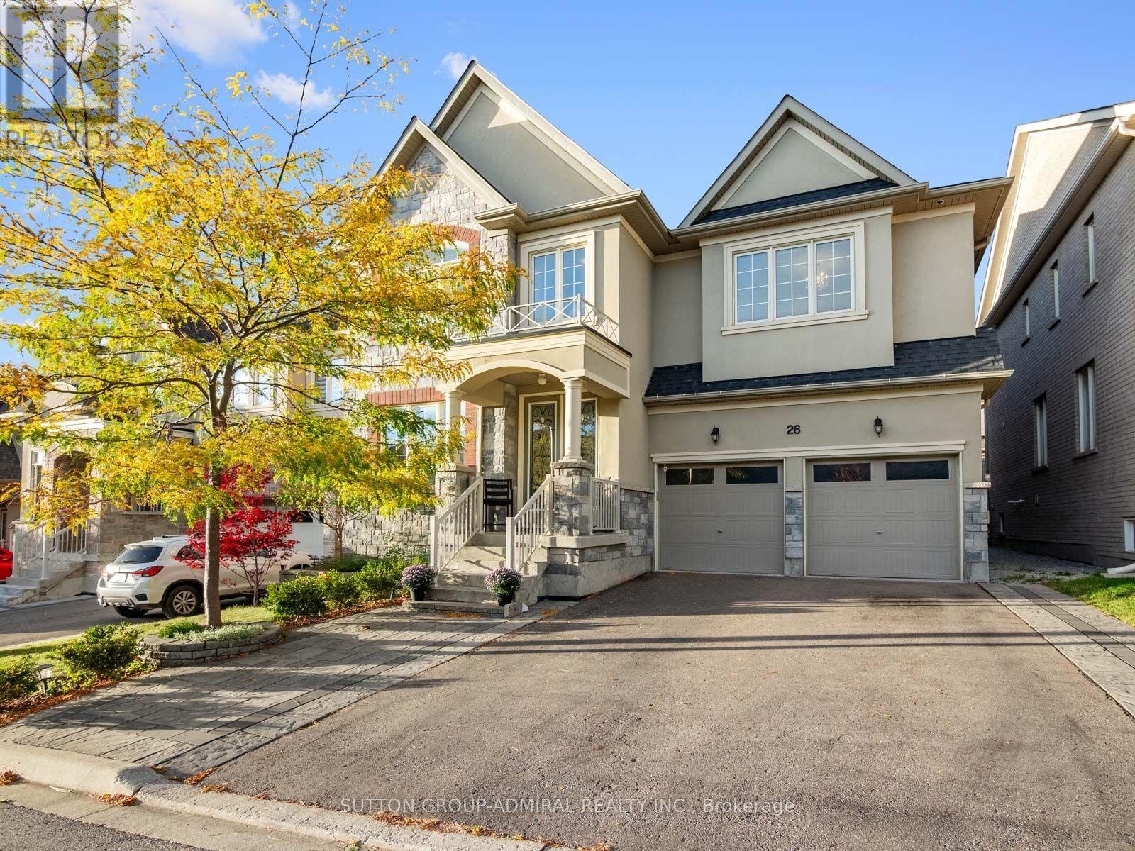 26 Blazing Star Street, East Gwillimbury, ON photo 1