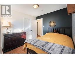 Bedroom 4 - 45 Centennial Avenue, East Gwillimbury, ON L9N1H1 Photo 11