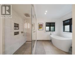 54 Theobalds Circle, Richmond Hill, ON L4C9C9 Photo 27