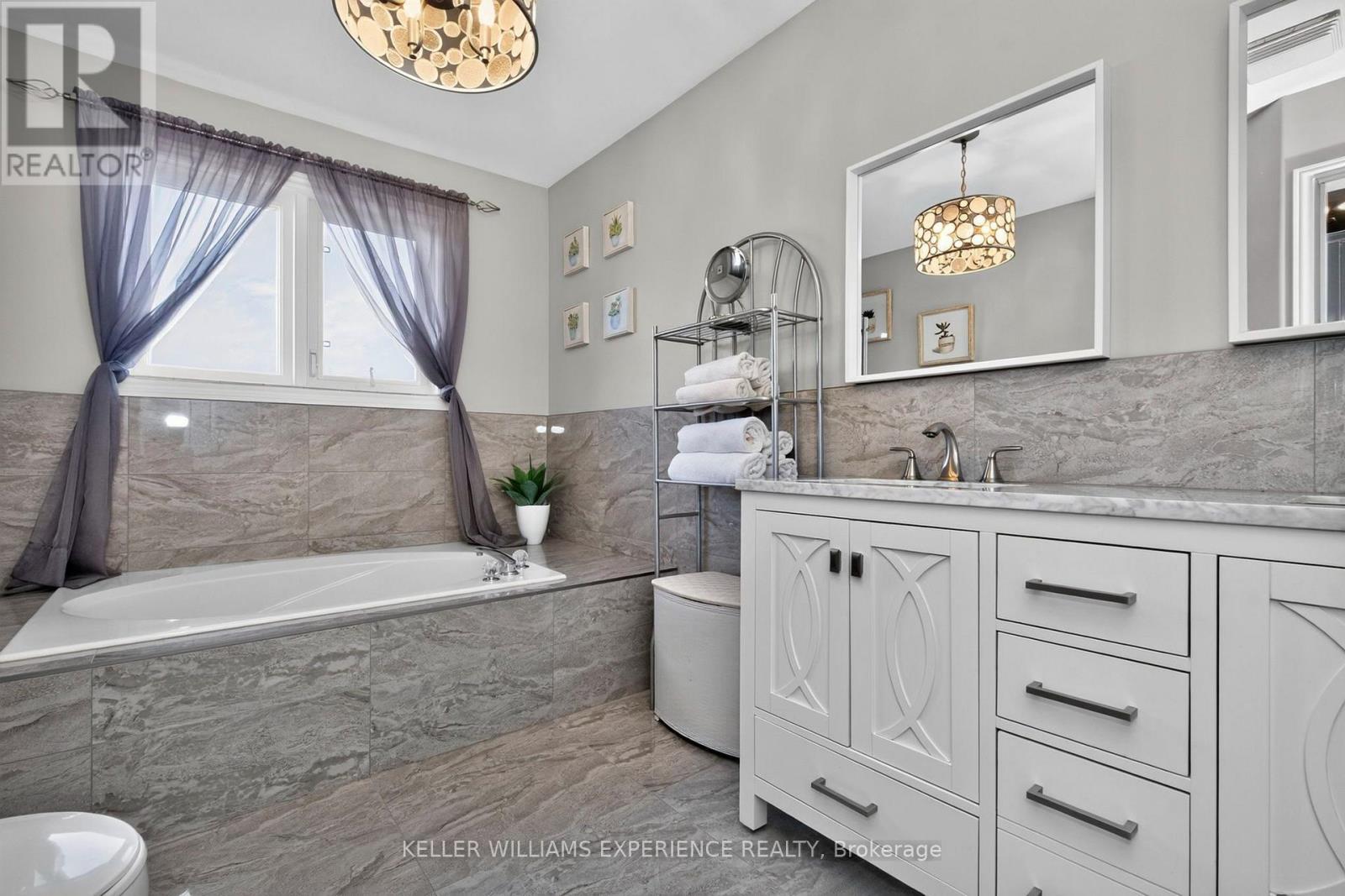 56 SILVER TRAIL - 23