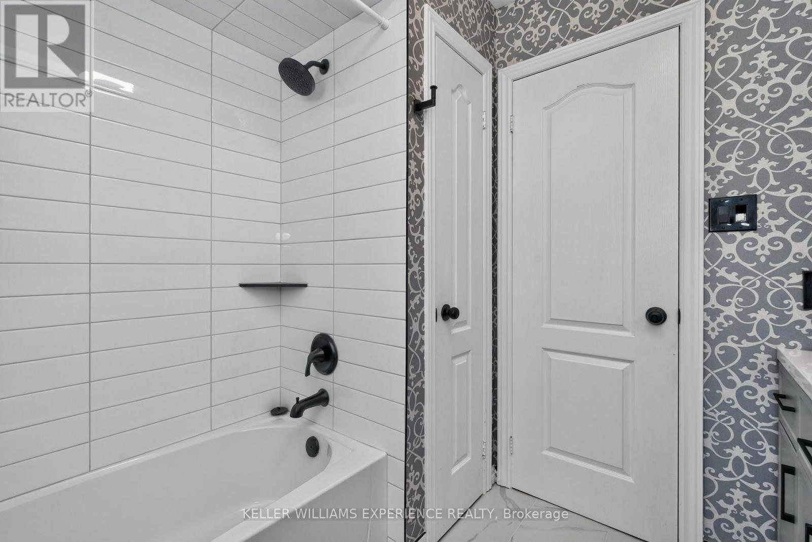 56 Silver Trail, Barrie, ON photo 28