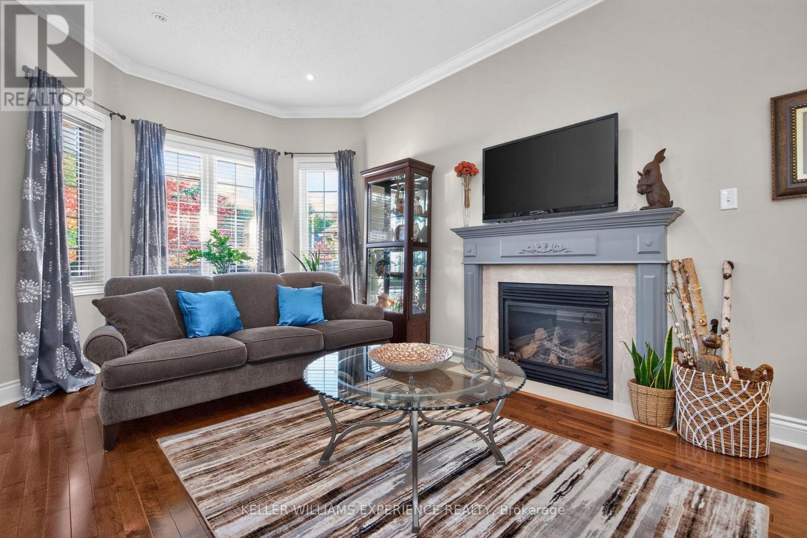 56 Silver Trail, Barrie, ON photo 7