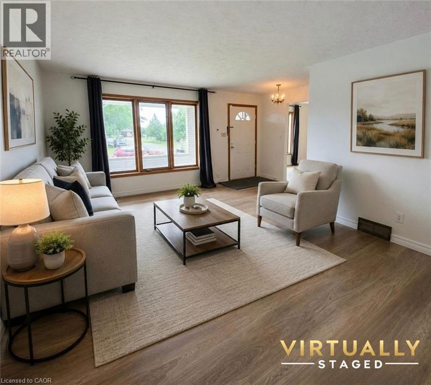 25 HIGHFIELD Avenue Unit# Upper Level