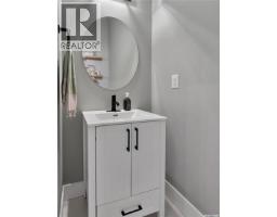 940 Feheregyhazi Boulevard, Saskatoon, SK S7W1E1 Photo 16
