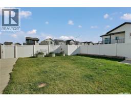 940 Feheregyhazi Boulevard, Saskatoon, SK S7W1E1 Photo 32